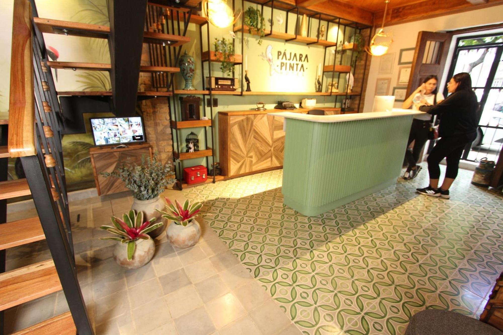 Hotel Pajara Pinta 칼리 외부 사진